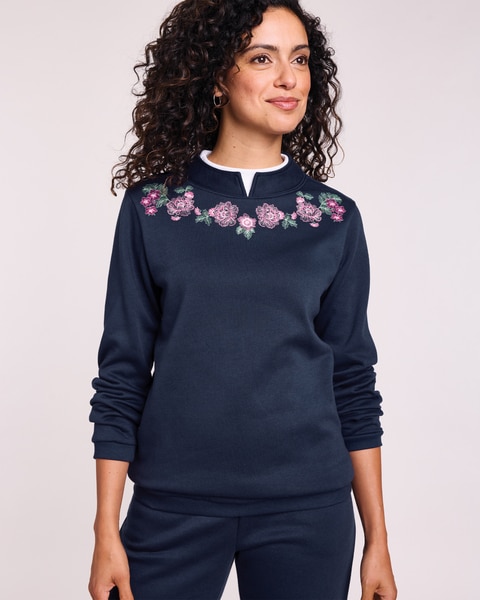Embroidered Fleece Set