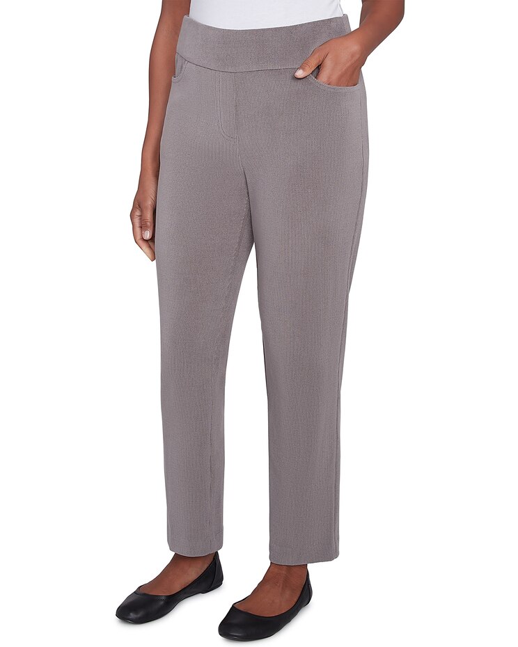 Alfred Dunner® Copenhagen Average Length Front Pocket Pant image number 3