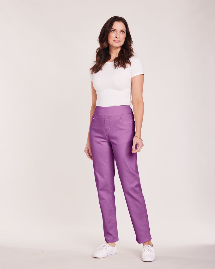 DenimEase Flat-Waist Pull-On Jeans image number 1