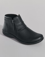 Zozo Shootie By Easy Street® thumbnail number 1