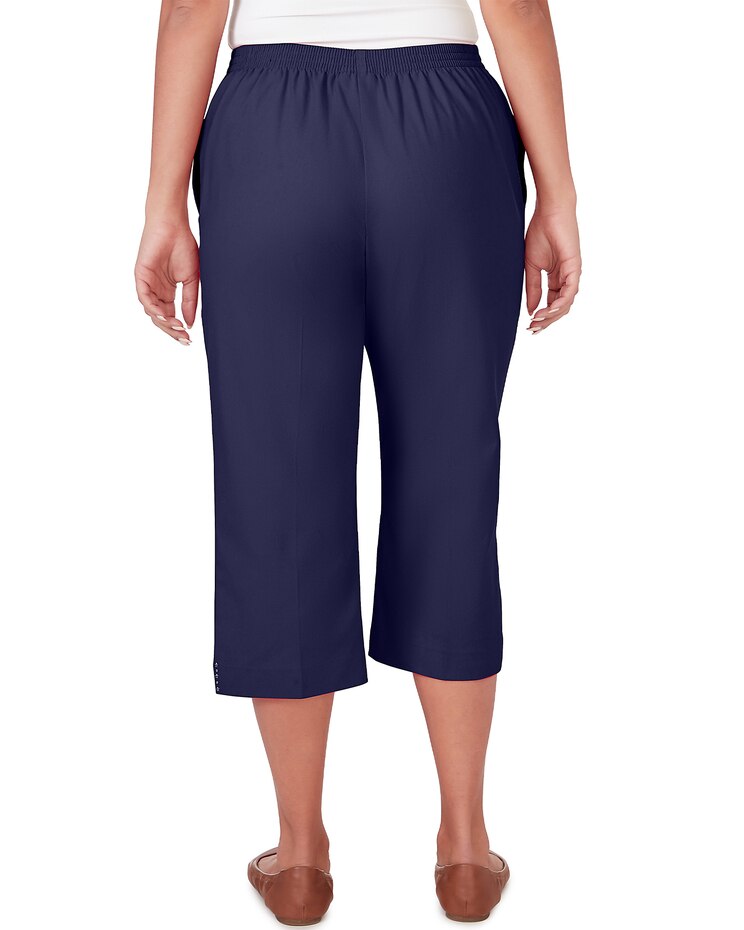 Alfred Dunner® All American Twill Capri with Pockets image number 2