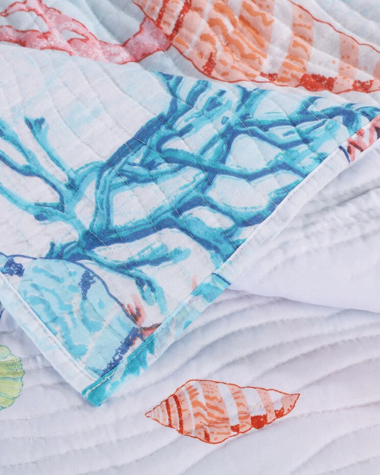 Sarasota Quilt Set image number 3