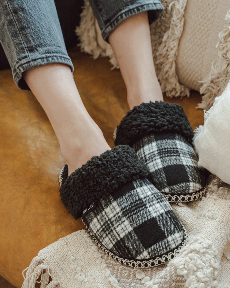 Frida Slipper Slide By MUK LUKS® image number 4