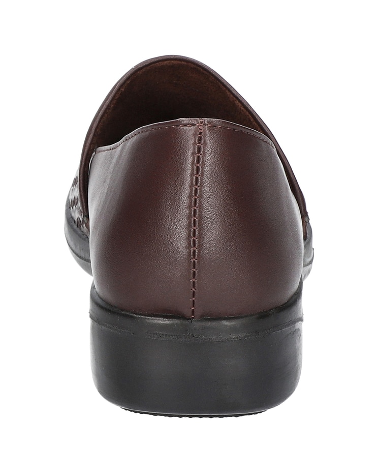 Easy Street® Destiny Comfort Flats image number 4