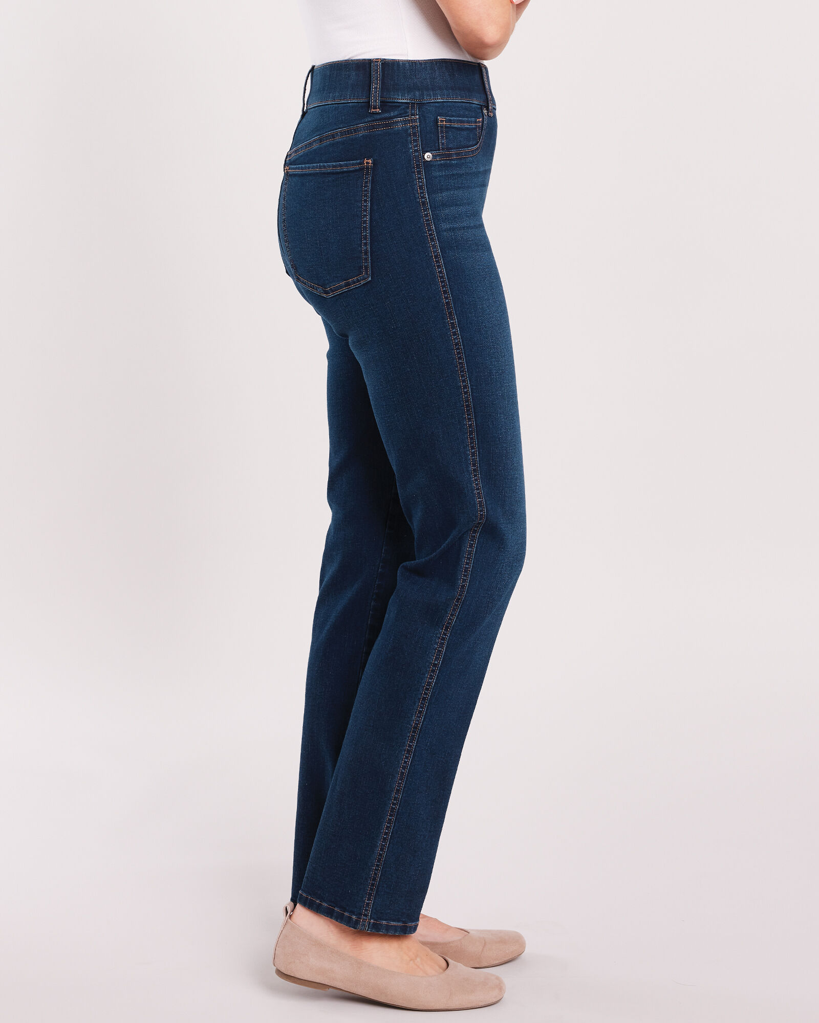 Shape Effect Straight Leg Jeans by Gloria Vanderbilt