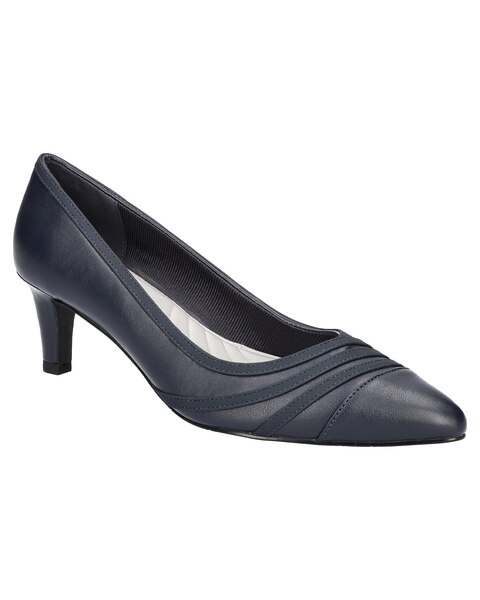 Easy Street Nobel Pumps