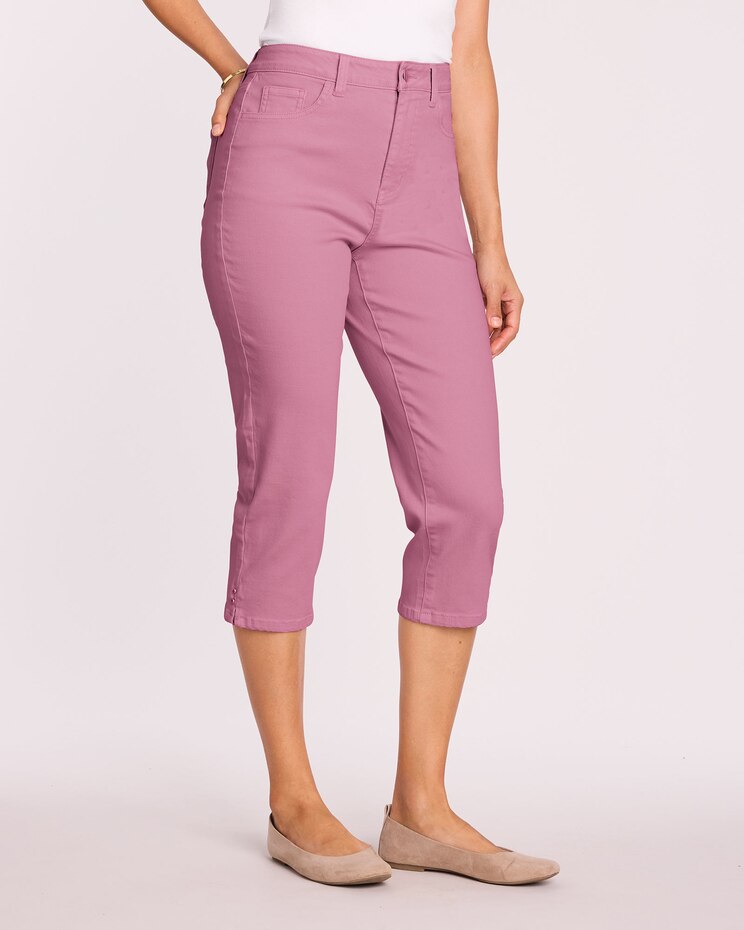 DenimEase™ Classic 5-Pocket Capris image number 1
