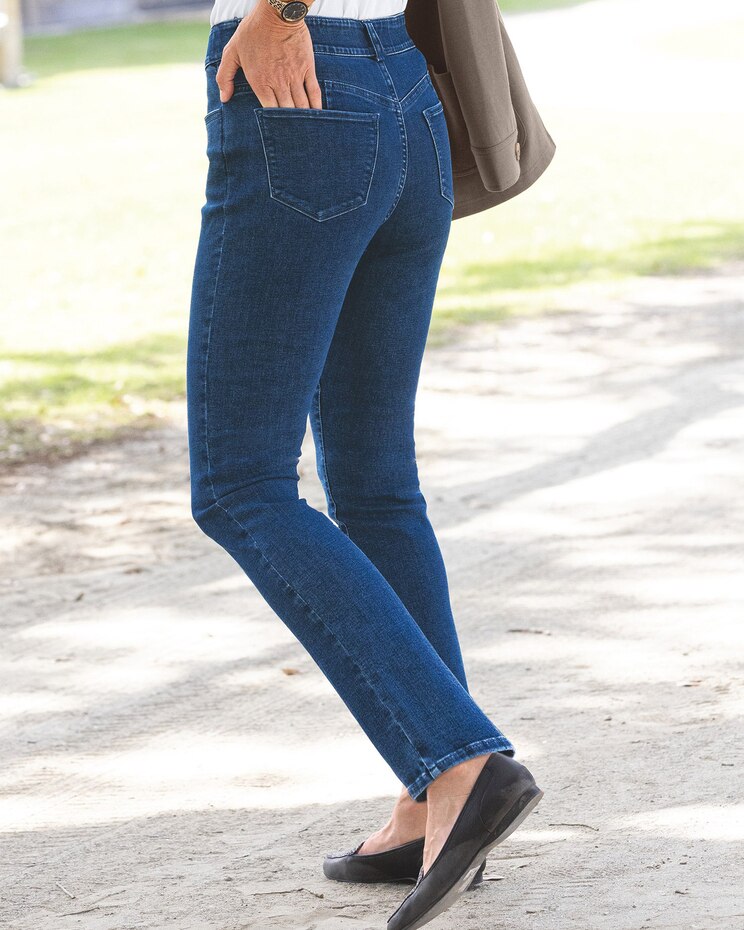 EverStretch 5-Pocket Pull-On Jeans image number 2